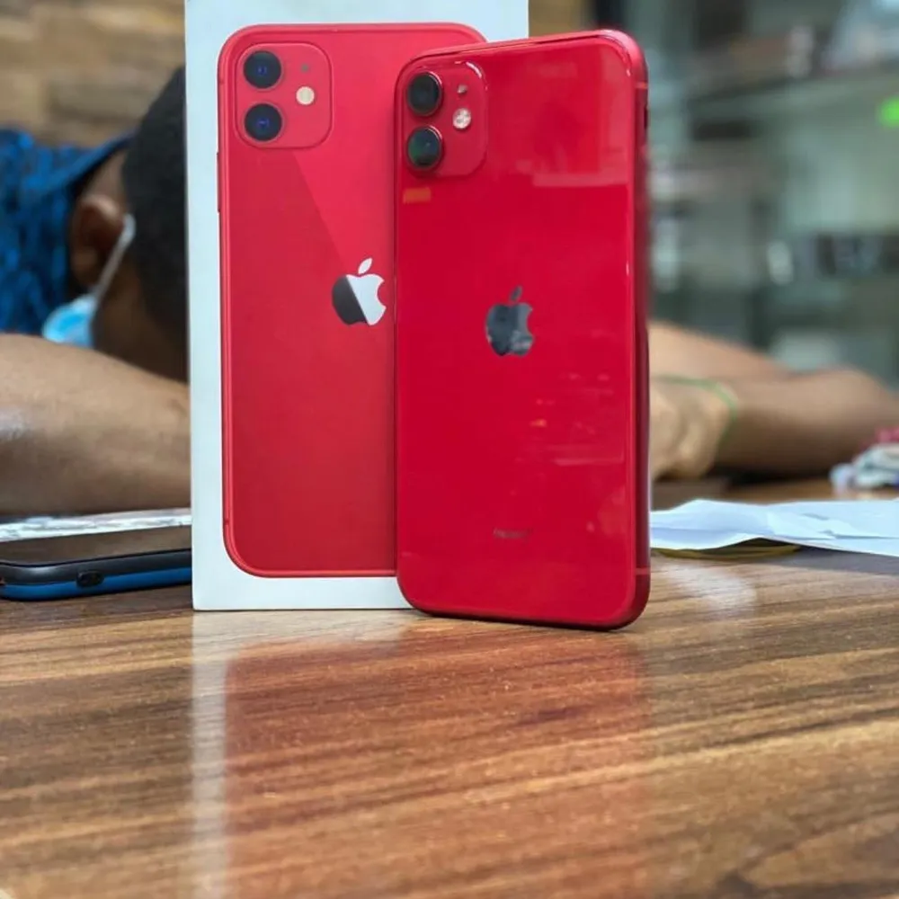iPhone 11