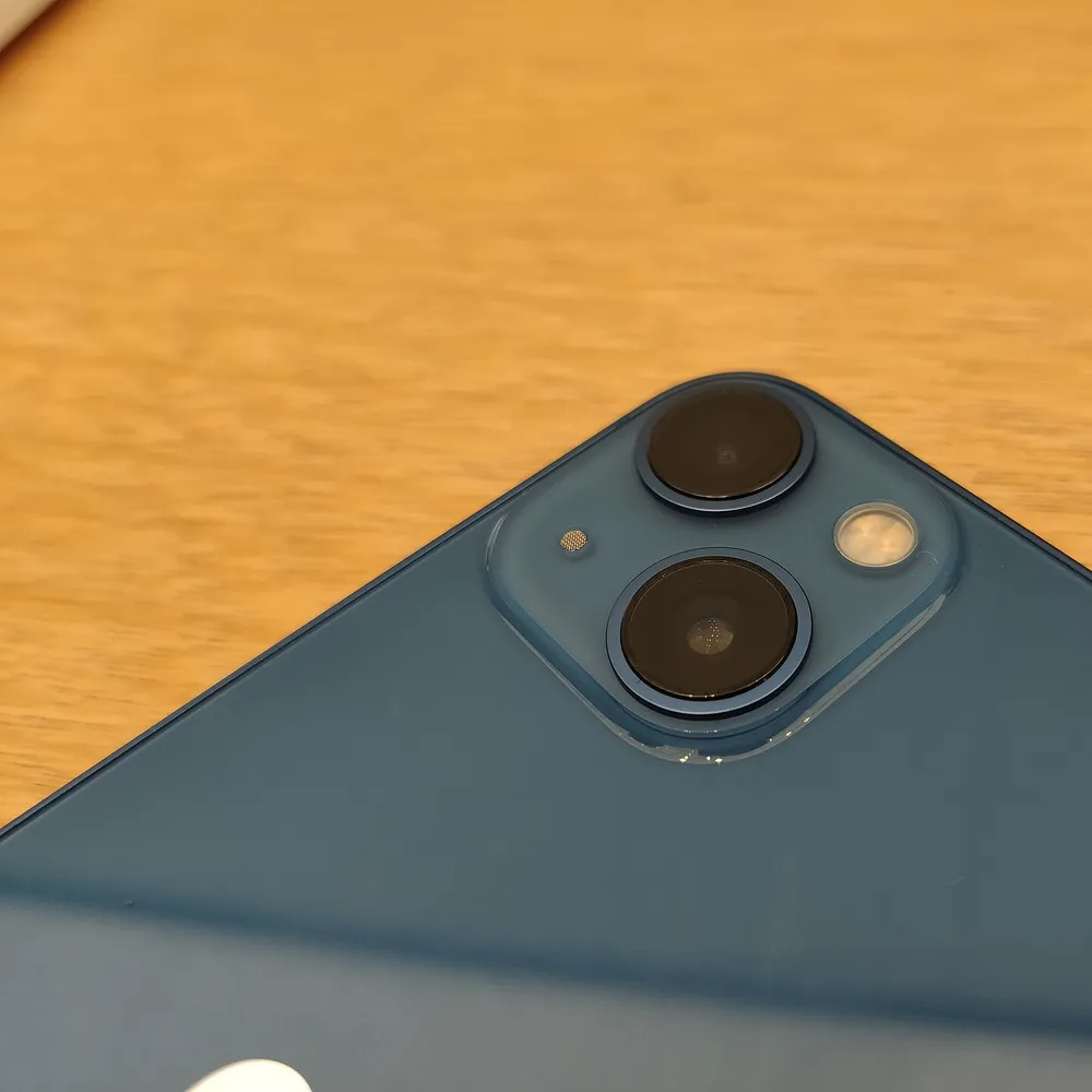 iPhone 13